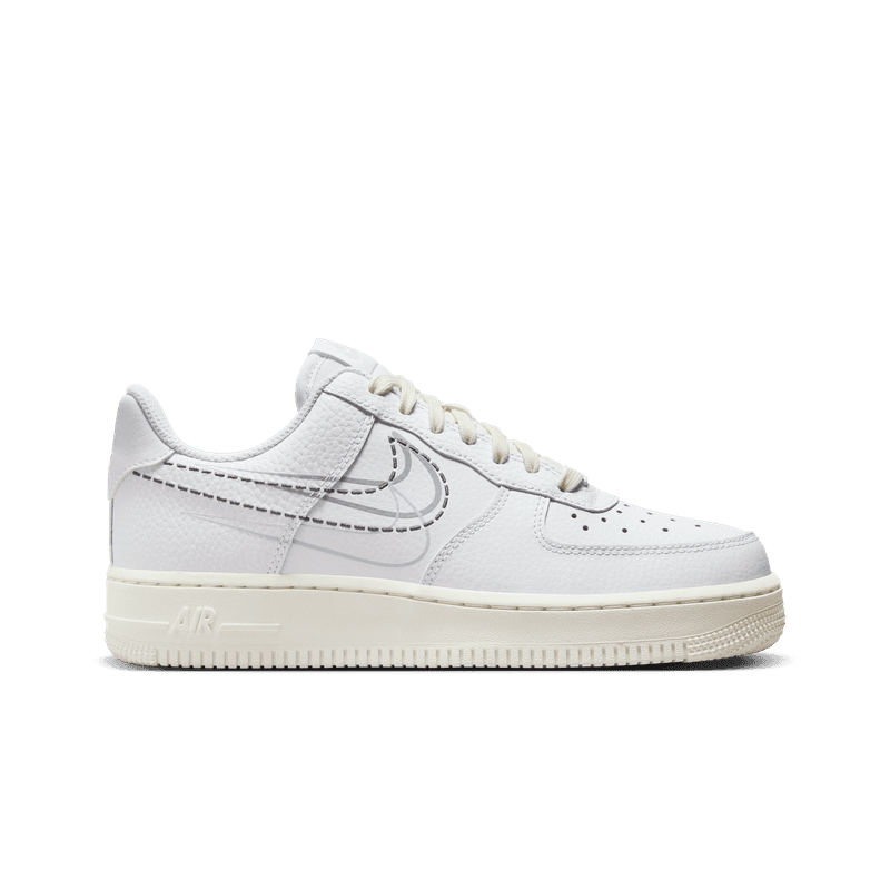 Nike Air Force 1 '07